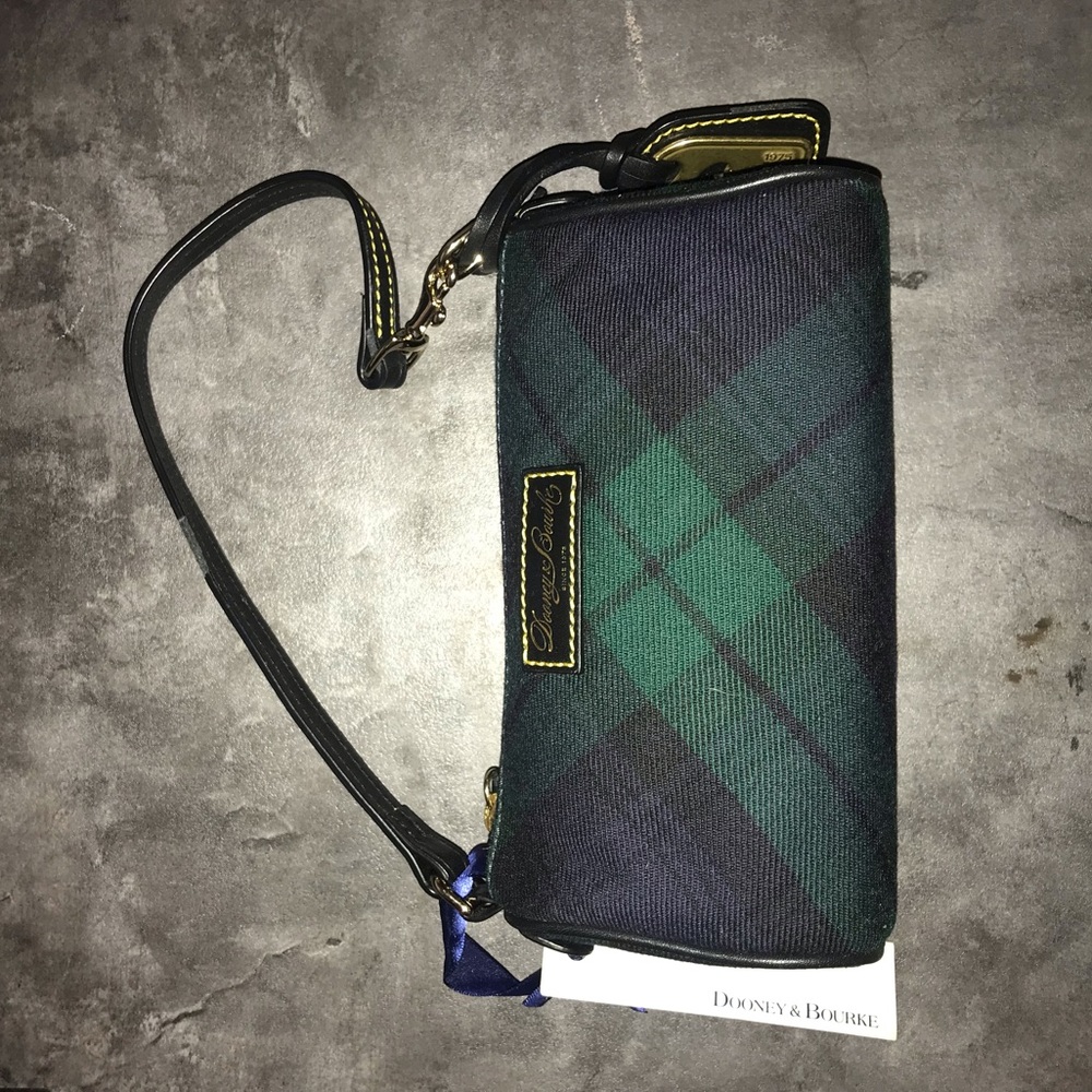 New with tags Dooney and Bourke plaid small purse